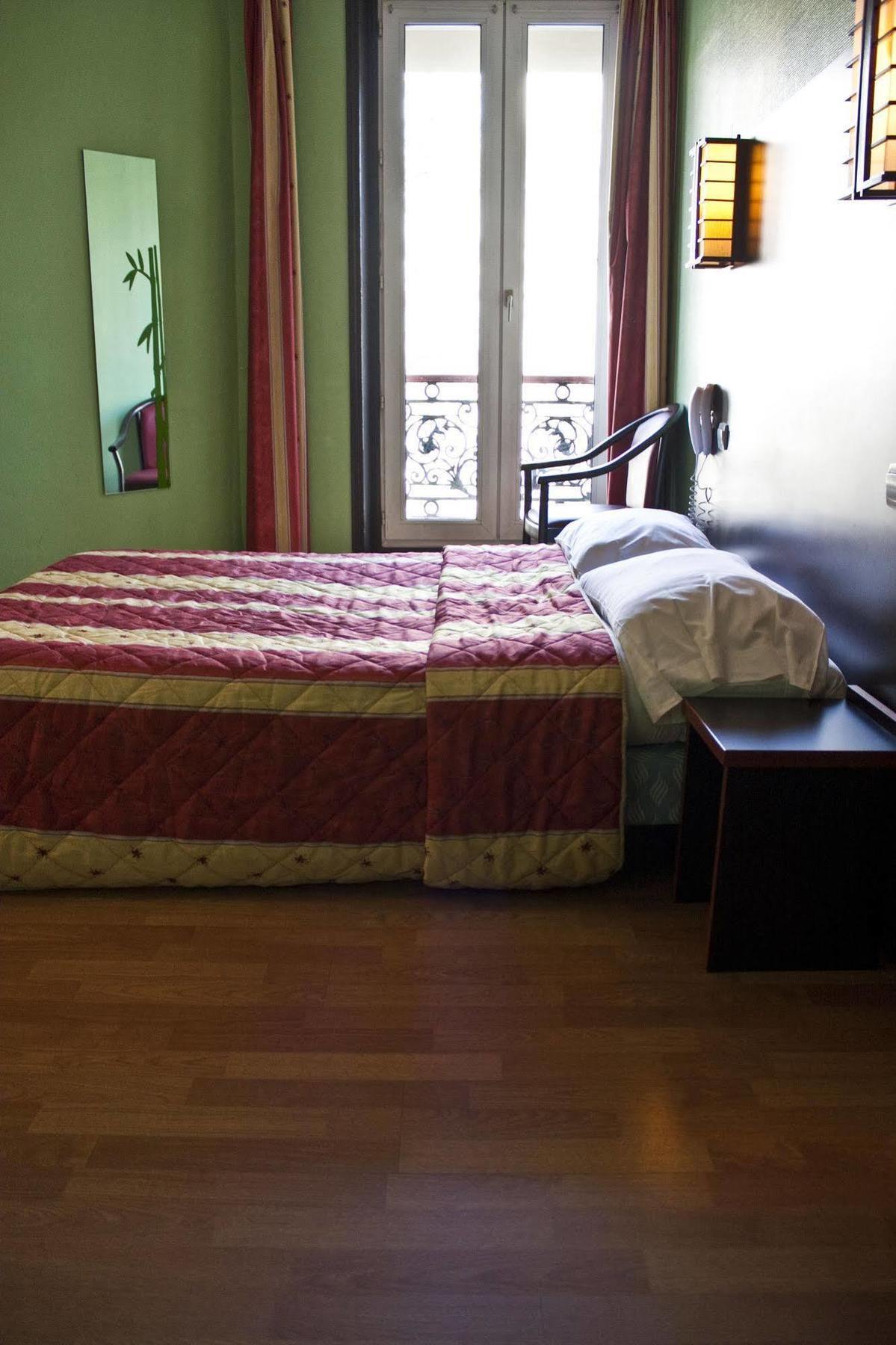 Hotel Cambrai Paříž Exteriér fotografie